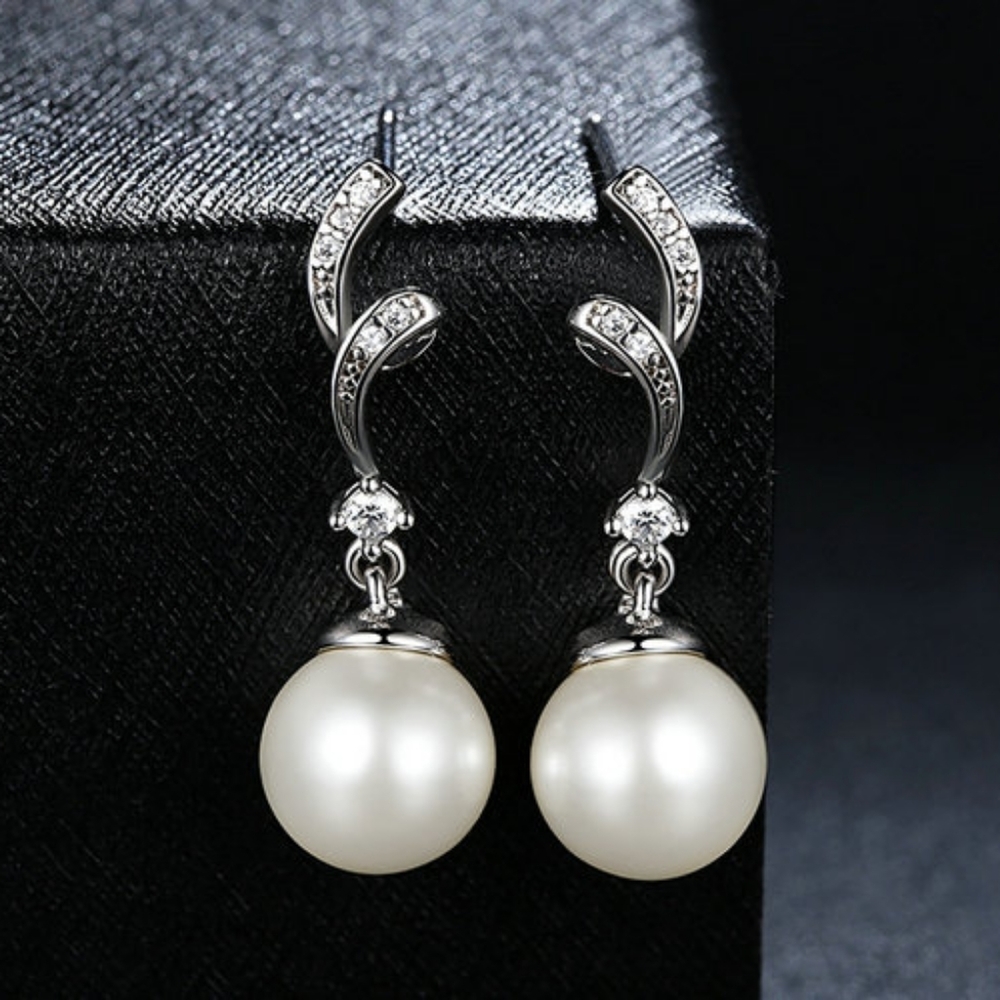 New Silver Pearl and Wave drop Earrings - Picture 2 of 4